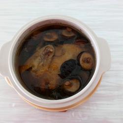 清炖鸽子汤的做法[图]