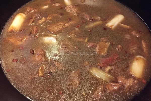 咖喱牛肉炖土豆的做法图解4