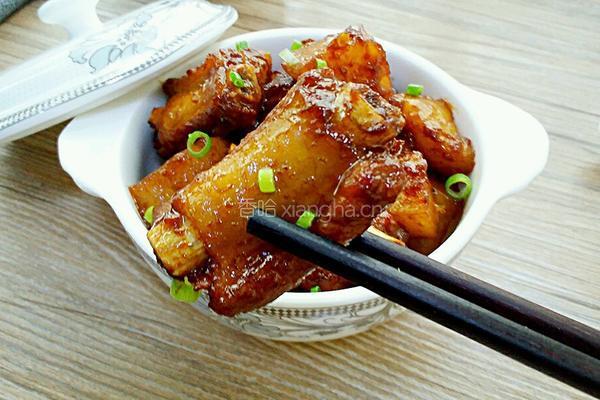 家常红烧排骨土豆的做法图解12