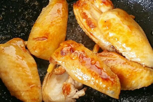红烧鸡翅炖土豆的做法图解7