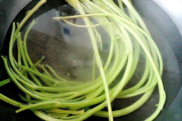 花生拌三蔬的做法图解7