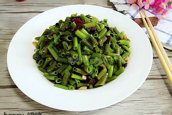豆豉辣炒空心菜梗的做法图解7