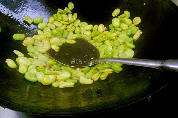 蚕豆米炒鸡蛋的做法图解10