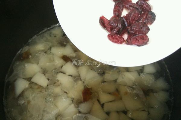 桃胶炖银耳的做法图解9