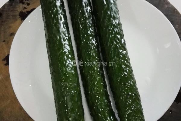 黄瓜咸菜的做法图解1