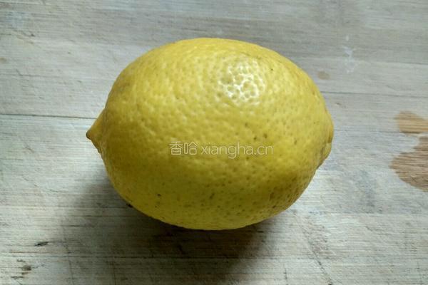 柠檬蜂蜜水的做法图解1