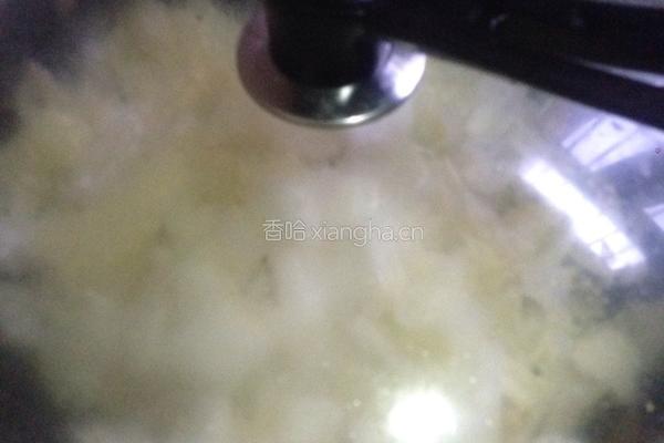 白菜猪肉炖粉条的做法图解8
