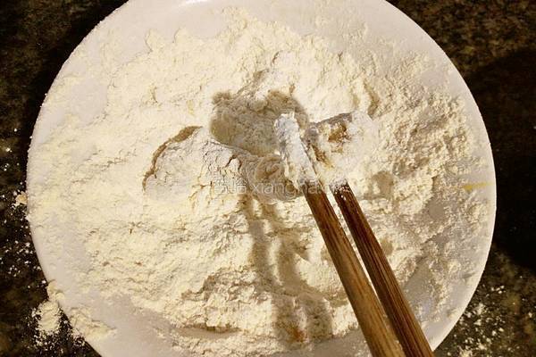 干炸香酥里脊的做法图解10