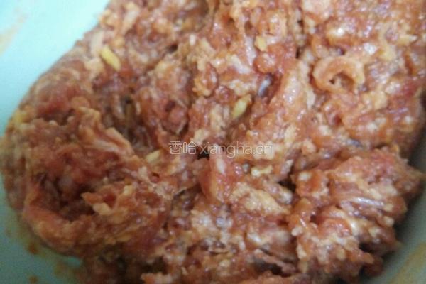 羊肉萝卜馅饺子的做法图解5