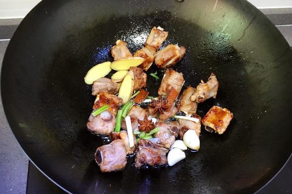 红烧排骨炖土豆的做法图解6