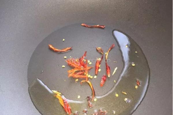 香辣绿豆芽的做法图解2