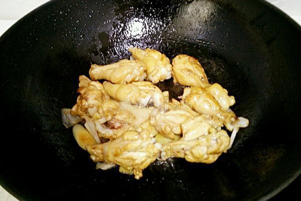 红烧鸡翅根的做法图解6