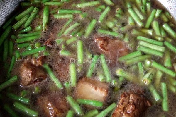 豆角炖排骨的做法图解8