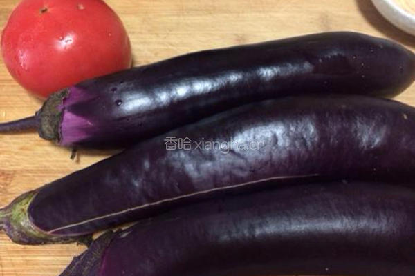 西红柿酱茄子的做法图解1