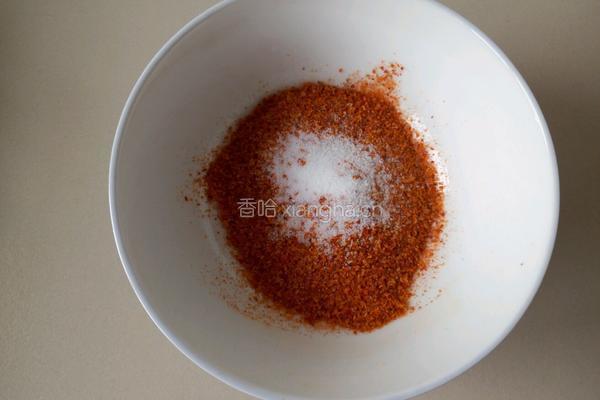 秘制辣椒油的做法图解1