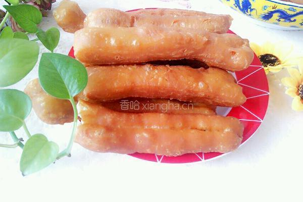 炸油条的做法图解18