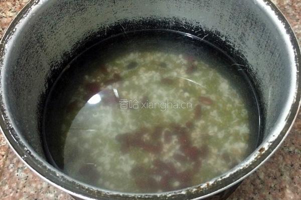 红豆薏米水的做法图解4