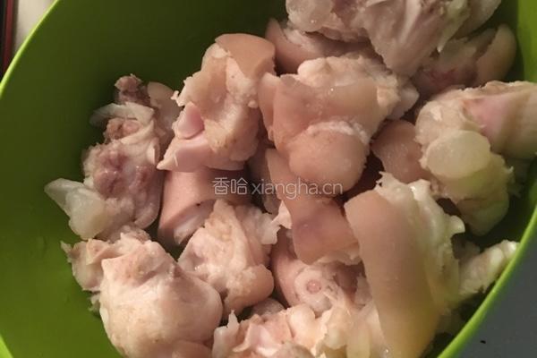 木瓜花生猪蹄汤的做法图解4