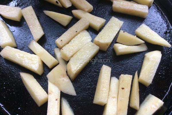 土豆烧豆角的做法图解4