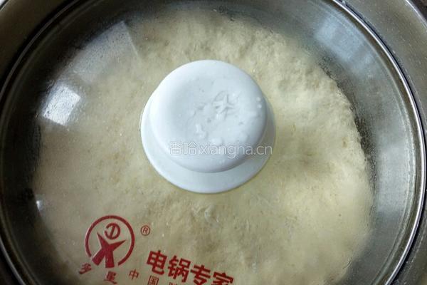 玉米面白面发糕的做法图解5