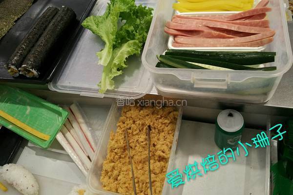 方型花样寿司的做法图解1