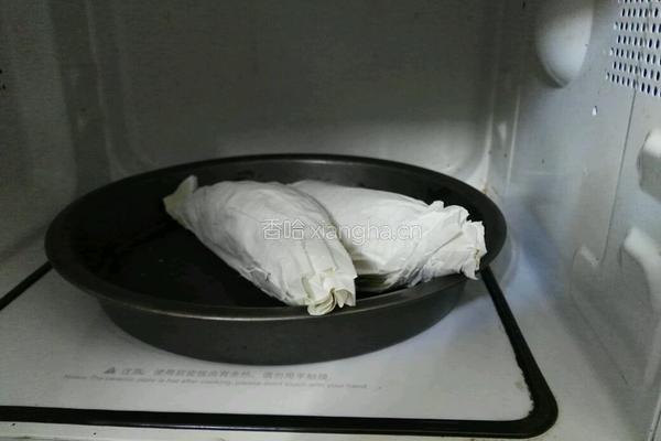 微波炉烤红薯的做法图解3