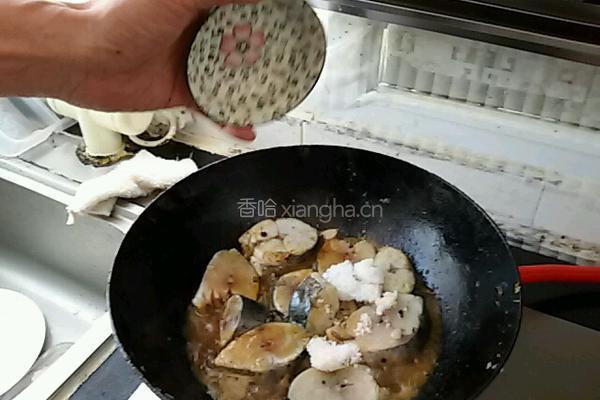 家常烧鲅鱼的做法图解8