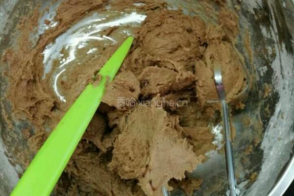 低糖可可巧克力豆麻薯面包圈的做法图解3