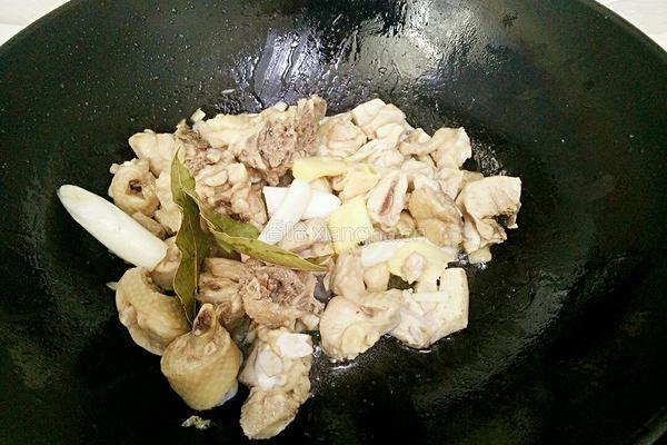 红烧鸡肉的做法图解5