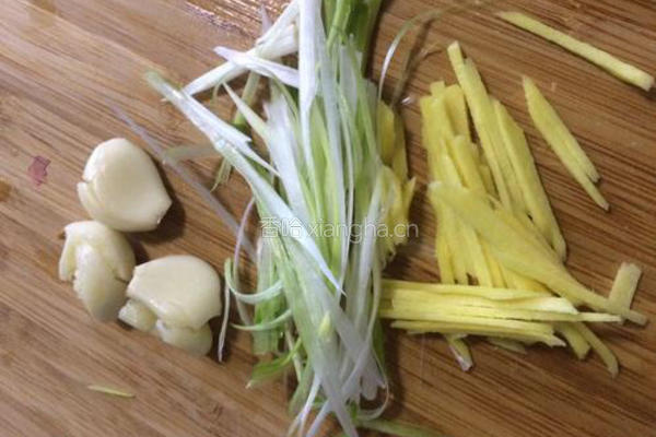 清蒸鱼的做法图解3
