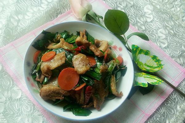 蒜苗回锅肉的做法图解8