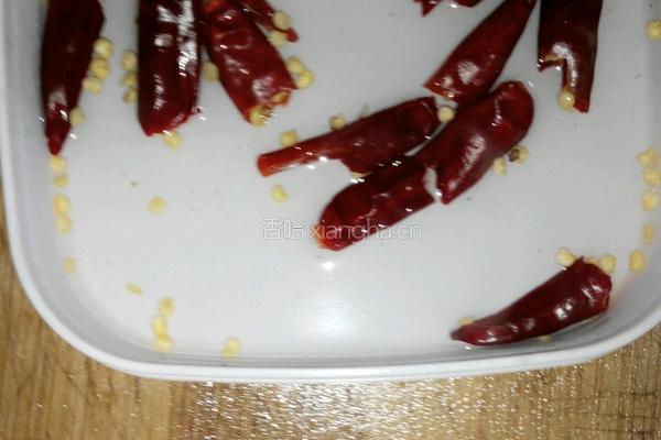 蒜苔炒蛋的做法图解4