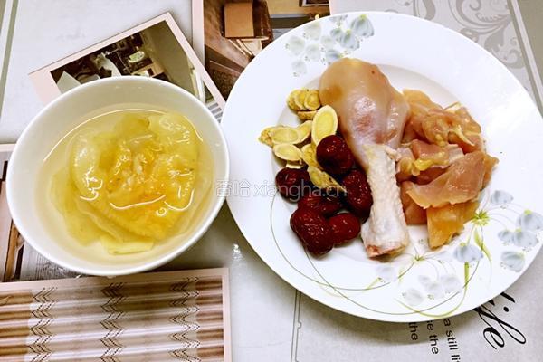 花胶煲鸡的做法图解2