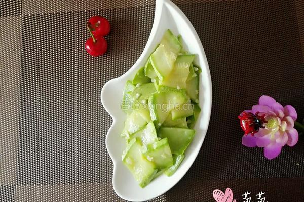 素炒蒜香西葫芦的做法图解7