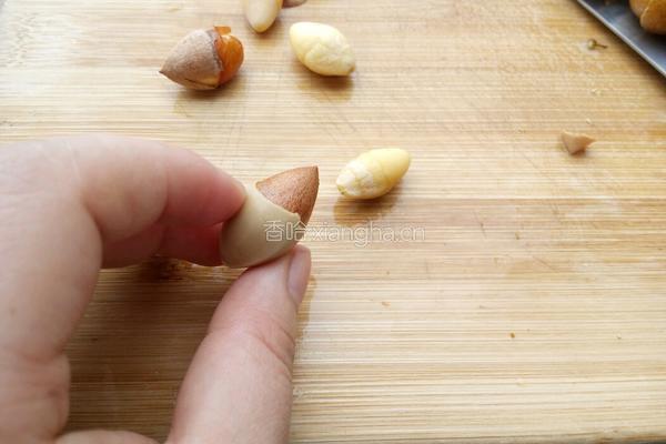 红枣桂圆补血汤的做法图解4