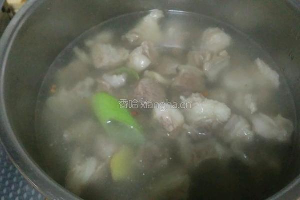 西红柿牛腩的做法图解2