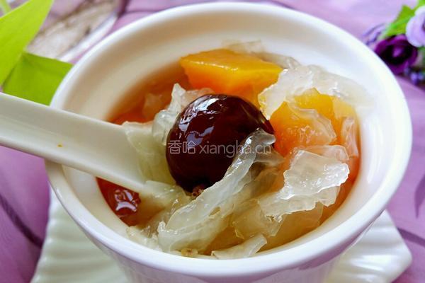 红枣木瓜银耳汤的做法图解7