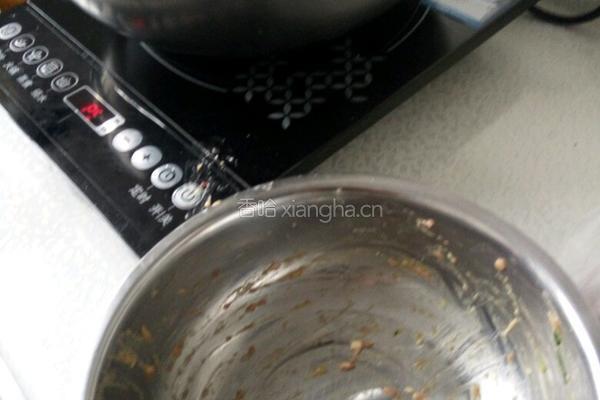 炸肉丸子的做法图解9