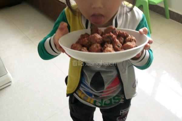 炸肉丸子的做法图解14