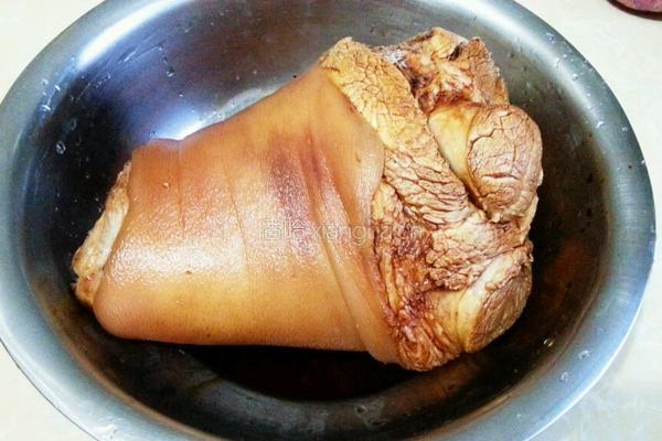 炖肘子的做法图解3