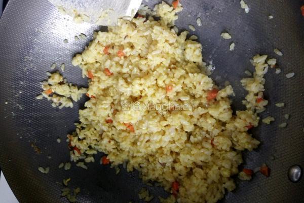 黄金蛋炒饭的做法图解4