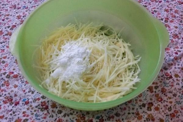 干炸土豆丝的做法图解4
