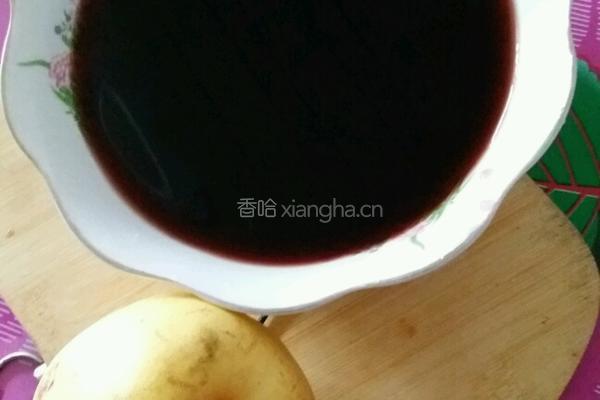 红糖炖雪梨的做法图解1