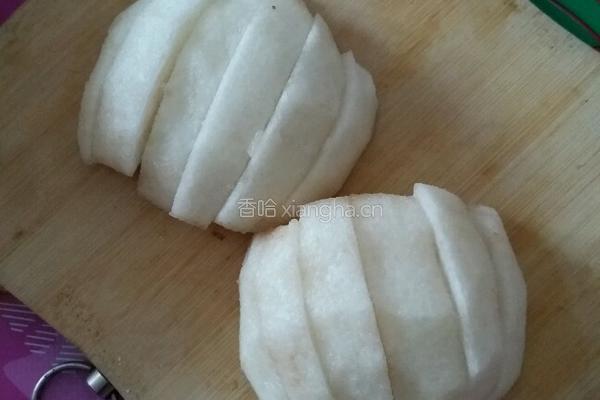 红糖炖雪梨的做法图解2