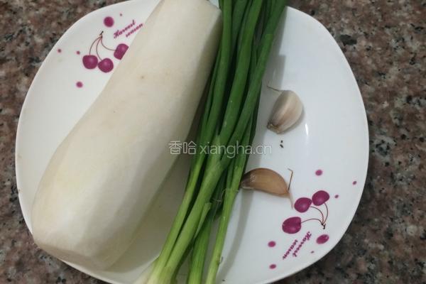 素炒萝卜丝的做法图解1