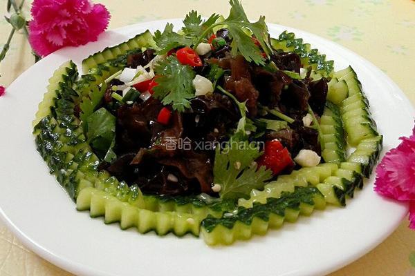 凉拌黄瓜木耳的做法图解10