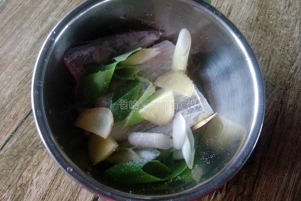 清蒸带鱼的做法图解4