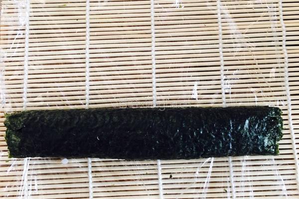 辣味火腿肉松寿司的做法图解8