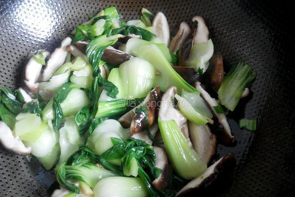清炒香菇油菜的做法图解7
