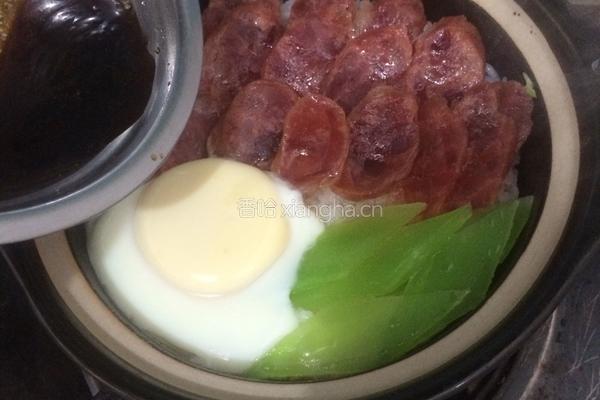 腊肠煲仔饭的做法图解7